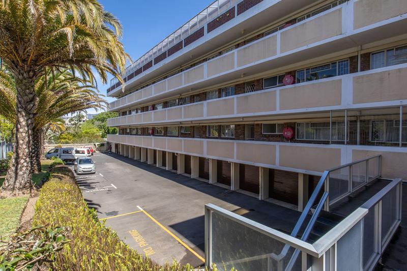 To Let 2 Bedroom Property for Rent in Wynberg Upper Western Cape